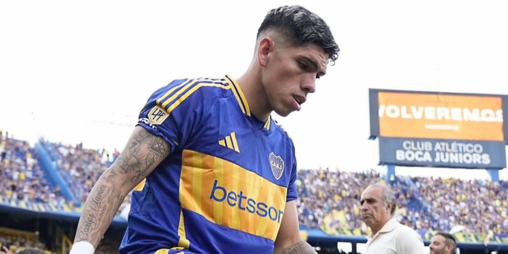 🟠 Deja atrás las críticas: El desahogo de Carlos Palacios tras su pesadilla en Boca Juniors 8 🟠 Deja atrás las críticas: El desahogo de Carlos Palacios tras su pesadilla en Boca Juniors