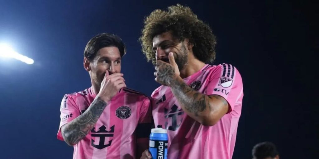 Agente de Maximiliano Falcón no descarta su regreso a Macul.