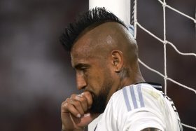 arturo vidal recibe millonaria demanda