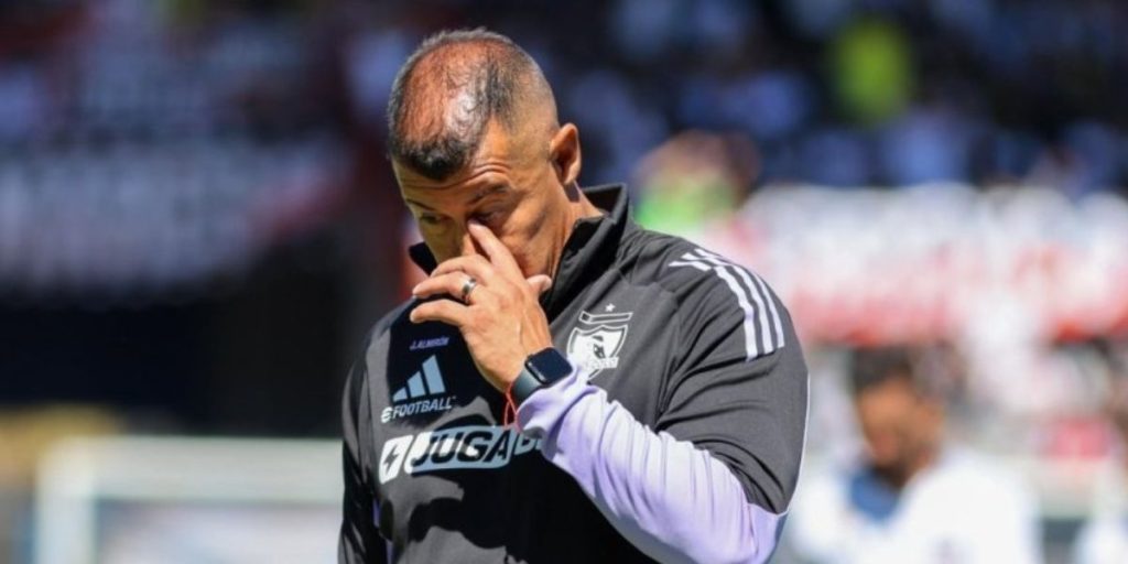 🟠 ¿Habrá refuerzos?: Jorge Almirón cuenta la firme del mercado de fichajes en Colo Colo 5 🟠 ¿Habrá refuerzos?: Jorge Almirón cuenta la firme del mercado de fichajes en Colo Colo