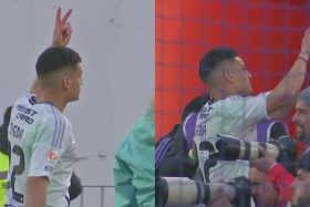 Lucas Cepeda gesto hinchas de la U Superclásico