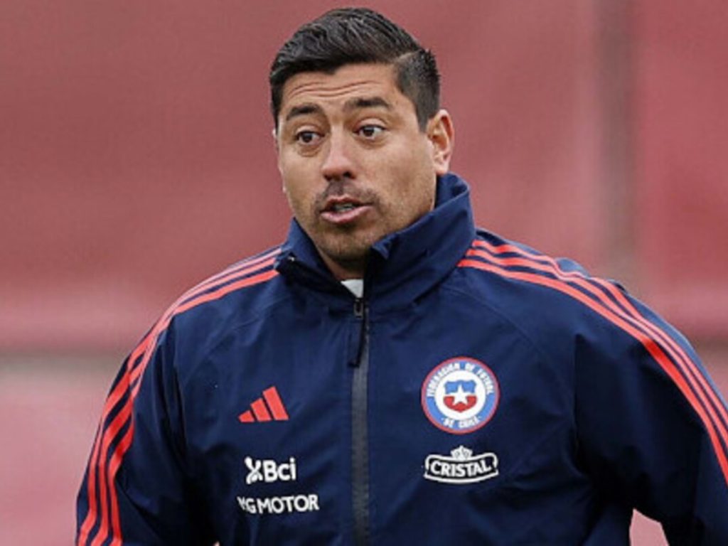 🟠 ¡Se mueve la nómina! Nicolás Córdova realiza un nuevo llamado a La Roja para septiembre 5 🟠 ¡Se mueve la nómina! Nicolás Córdova realiza un nuevo llamado a La Roja para septiembre