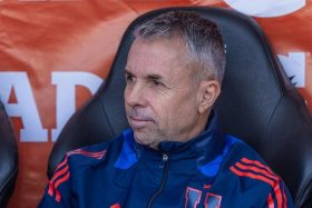 Álvarez recupera a Israel Poblete en la U