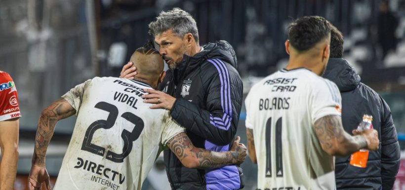 El inusual gesto de Fernando Ortiz tras goleada de Colo Colo