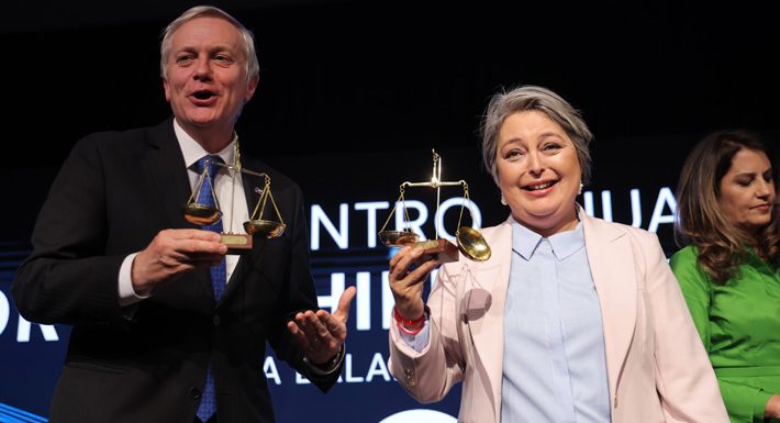 Jeannette Jara y José Antonio Kast por la presidencia