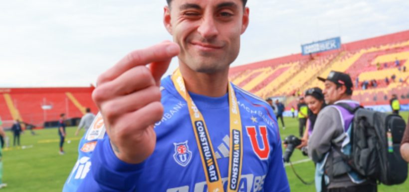 Javier Altamirano extendería su futuro en Universidad de Chile.