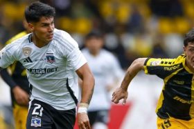 Hinchas de Colo Colo estallan contra Cristián Zavala