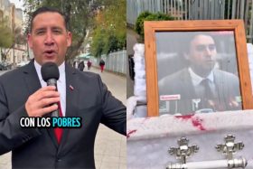 Pastor Soto y su propuesta afuera del Congreso