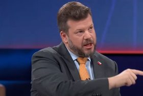 Johannes Kaiser y su polémica medida sobre niños migrantes