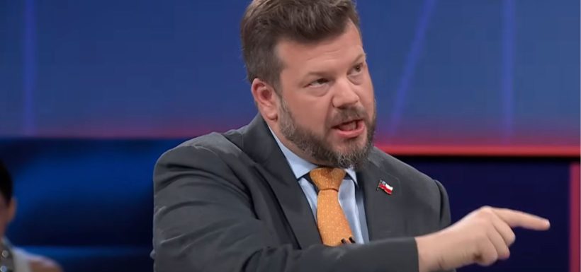 Johannes Kaiser y su polémica medida sobre niños migrantes