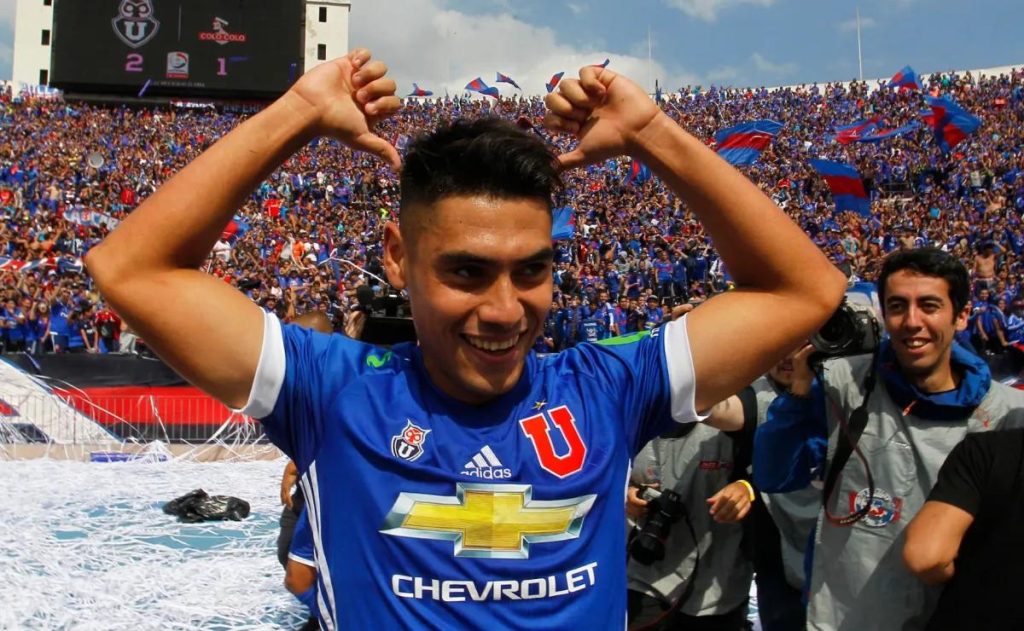 La situación de Felipe Mora que lo acercaría a la U.
