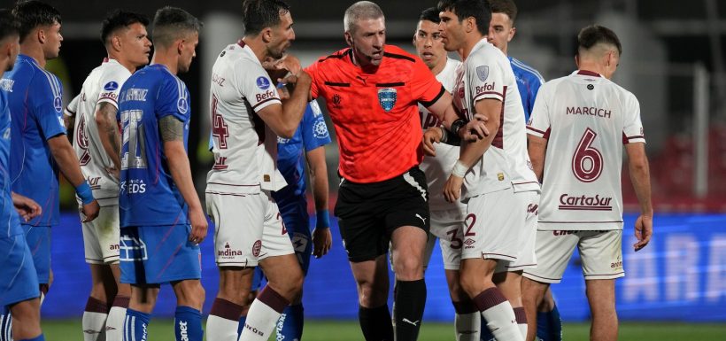 Lanús acusa robo en Copa Sudamericana.