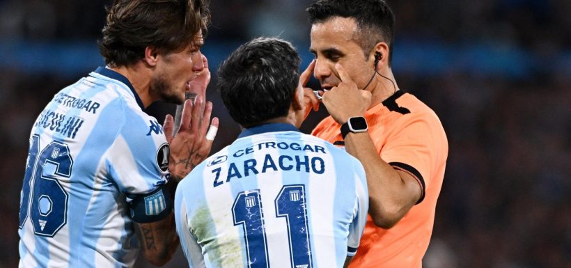 Piero Maza recibe críticas en Argentina.