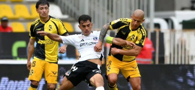 Vicente Pizarro sancionado en Colo Colo.