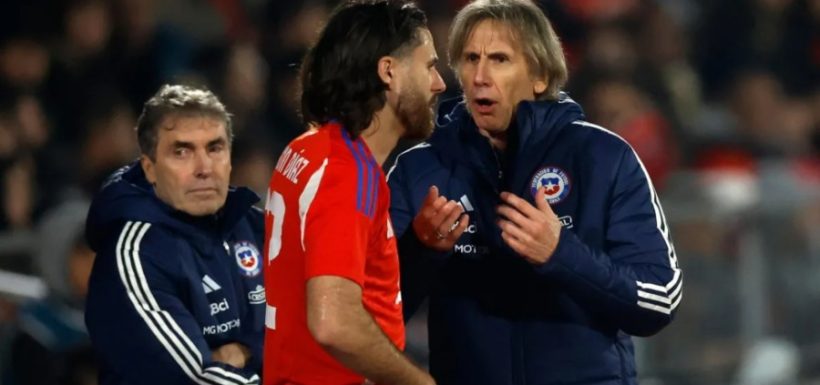 Ben Brereton y su dardito a Ricardo Gareca.