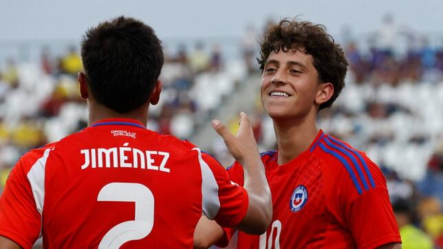 Chile Sub 17 y su formación para el debut.