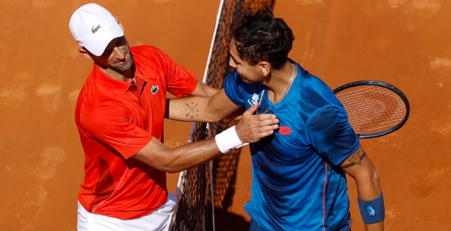 Alejandro Tabilo y su secreto para padrear a Novak Djokovic.