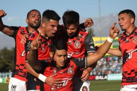 Deportes Limache primer refuerzo.