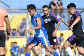 Vicente Pizarro critica al fútbol chileno.