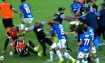 Cruzeiro y Atlético Mineiro protagonizan batalla campal.