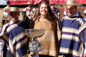 NATALIA DUCO EN RODEO RANCAGUA