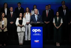 Kast y su Gabinete OPE