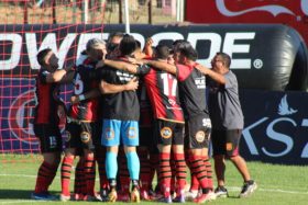 Jugador del fútbol chileno sufre accidente.