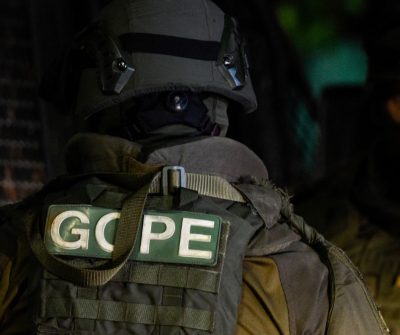 mujer detenida por bomba