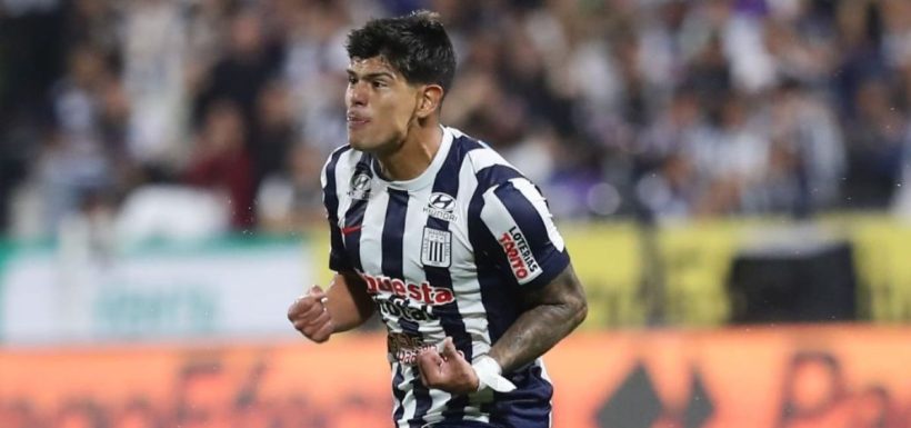 Infernal golazo de Esteban Pavez le da agónico empate a Alianza Lima