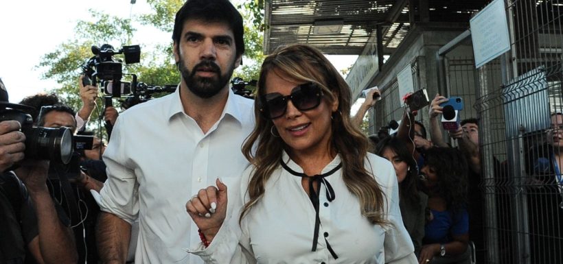 Los últimos WhatsApp: ¿Qué se dijeron Joaquín Lavín Jr. y Cathy Barriga antes de que él se fuera tras las rejas?