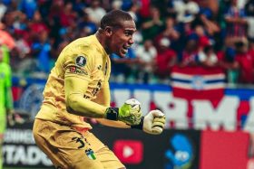 Omar Carabalí da importante paso para jugar el Mundial 2026 con Ecuador