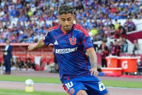 Particular cláusula impulsaría el adiós de Lucas Assadi tras renovar con la U