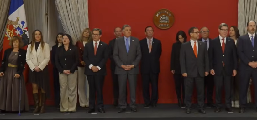 cambio gabinete jose antonio kast moneda
