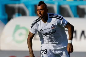 Arturo Vidal Renovación Colo Colo