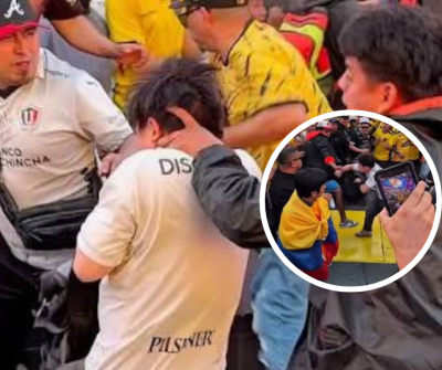 Hinchas ecuatorianos Times Square
