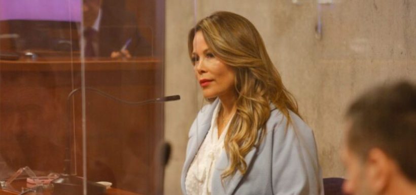 Defensa de Cathy Barriga intentó ganar tiempo, pero tribunal fijó límites: Dieron rotunda respuesta a polémica jugada