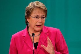 VIDEO | Bachelet desafía las amenazas de veto a su candidatura por la ONU y responde con firme mensaje