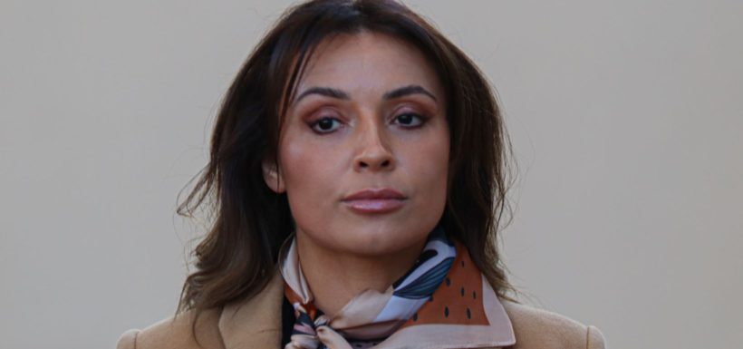 Tribunal frena los planes de Camila Polizzi: ¿Para qué quería salir de Chile hacia Europa en plena investigación?
