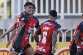 César Pinares nuevo equipo