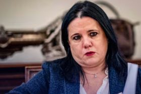PDG presiona al Gobierno por eventual destino diplomático de exministra Steinert: Dejaron duras críticas y acusaron “pituto”