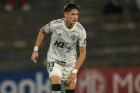 Iván Román Colo Colo Atlético Mineiro