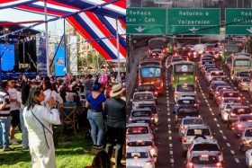 ¿Cuándo será el peak de salida? Gobierno anuncia plan para Fiestas Patrias con “peaje a luca”, descuentos y restricciones