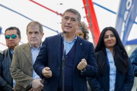 VIDEO | “Se va indignado”: El garrafal error de Mario Desbordes en pleno discurso que no pasó desapercibido para historiador