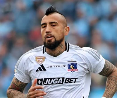 Blanco y Negro Arturo Vidal renovación Colo Colo