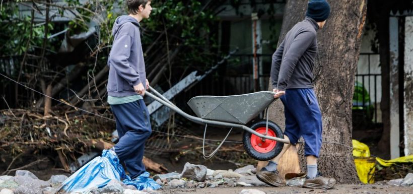 Las Condes voluntarios Aluvión