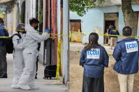 Adolescente fue a una fiesta con amigos y la encontraron sin vida en un cité: Impactante caso conmociona comuna de Independencia